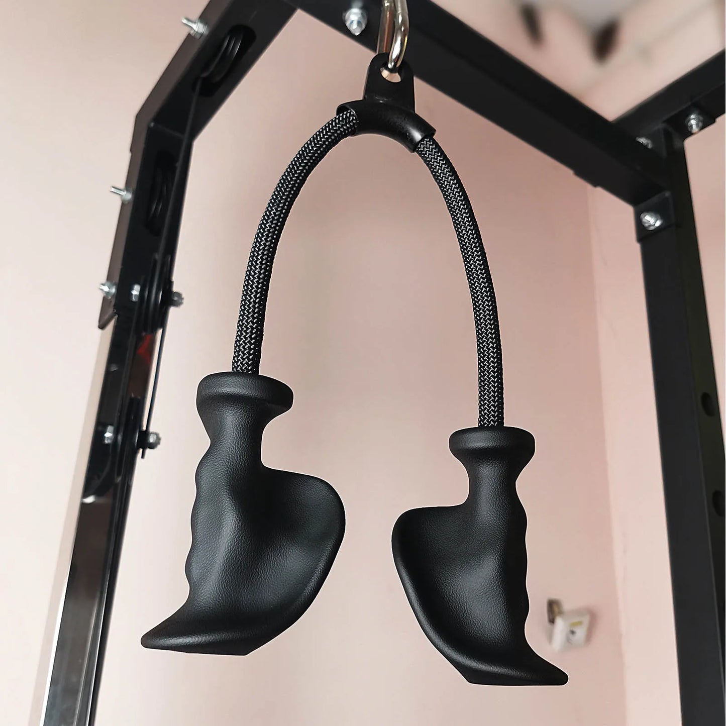 Ergonomic Tricep Rope Pulldown Attachments