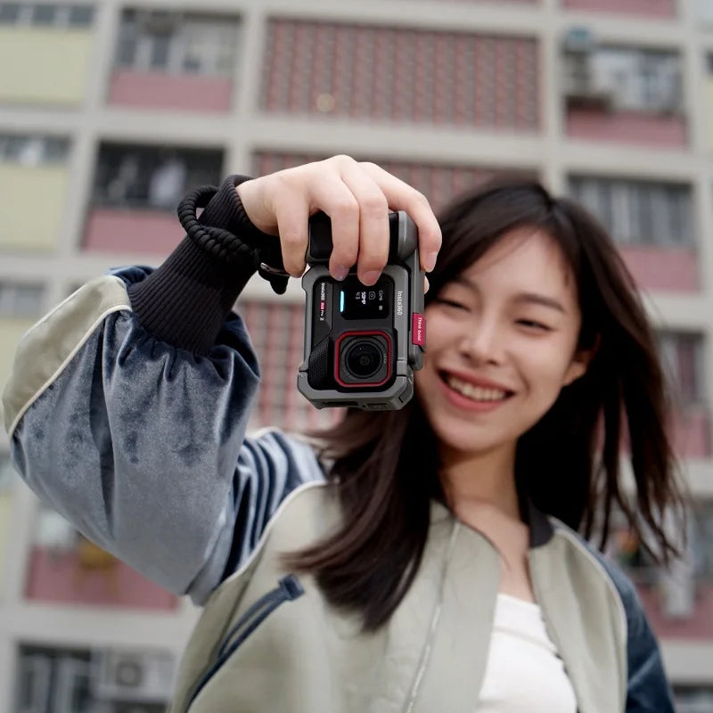 Insta360 Ace Pro 2 / Insta360 Ace Pro Xplorer Grip Kit Camera
