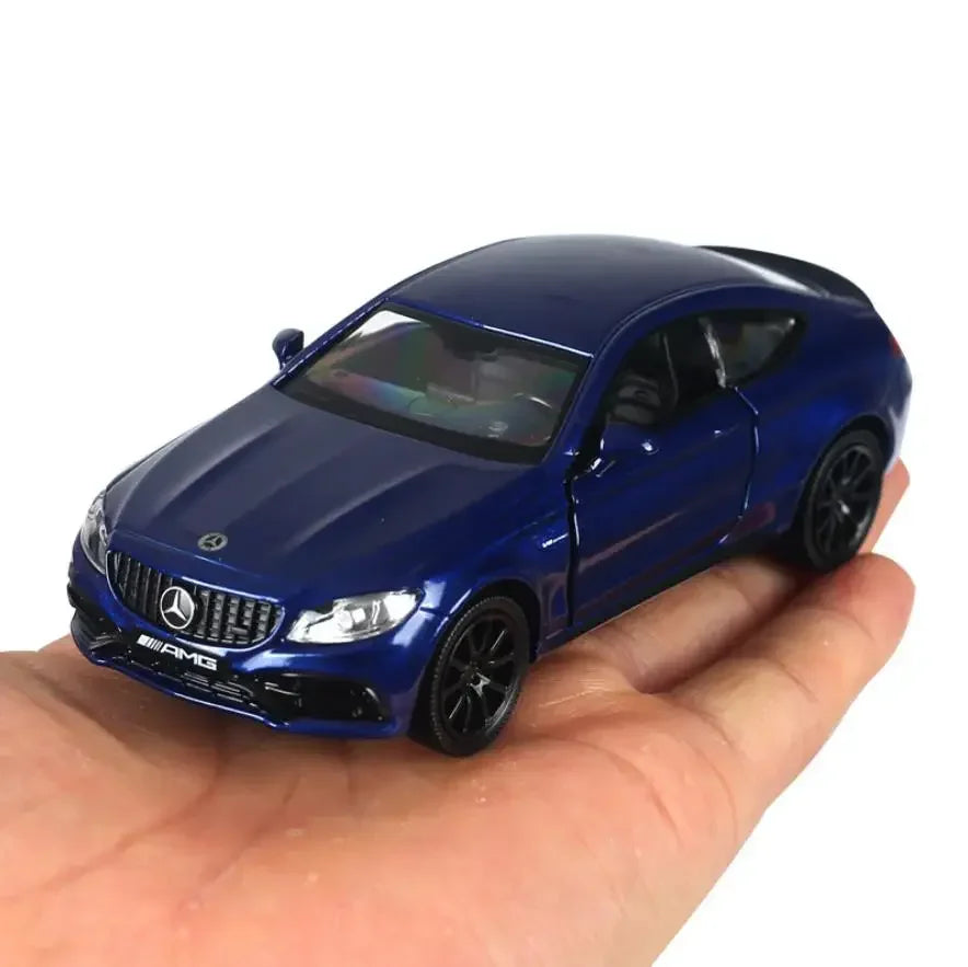 1:36 Mercedes-Benz C63 AMG Coupe Alloy Car Model