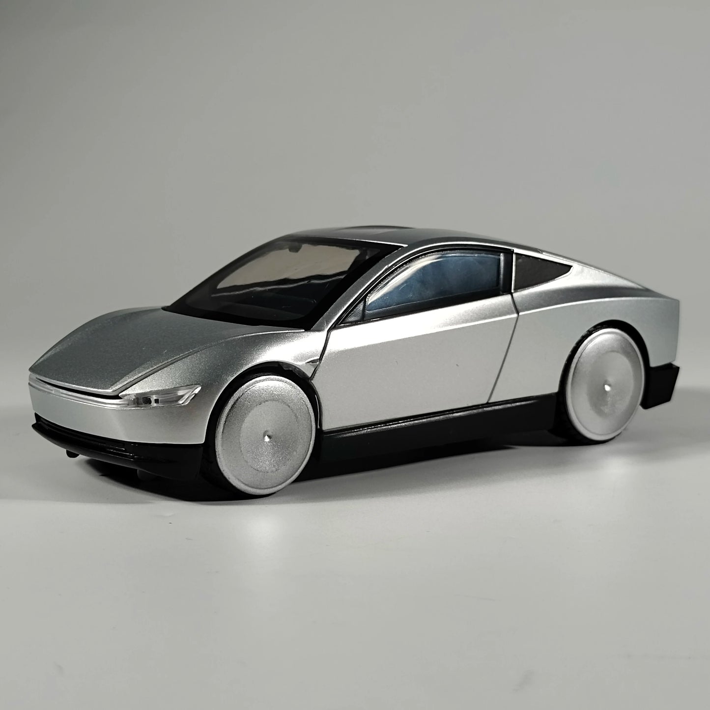 1:32 Cyber Robotaxi Driverless Taxi Alloy Metal Diecast Model
